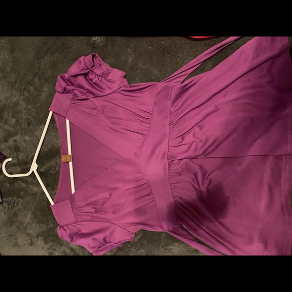 Tops - Picture 4 of 8